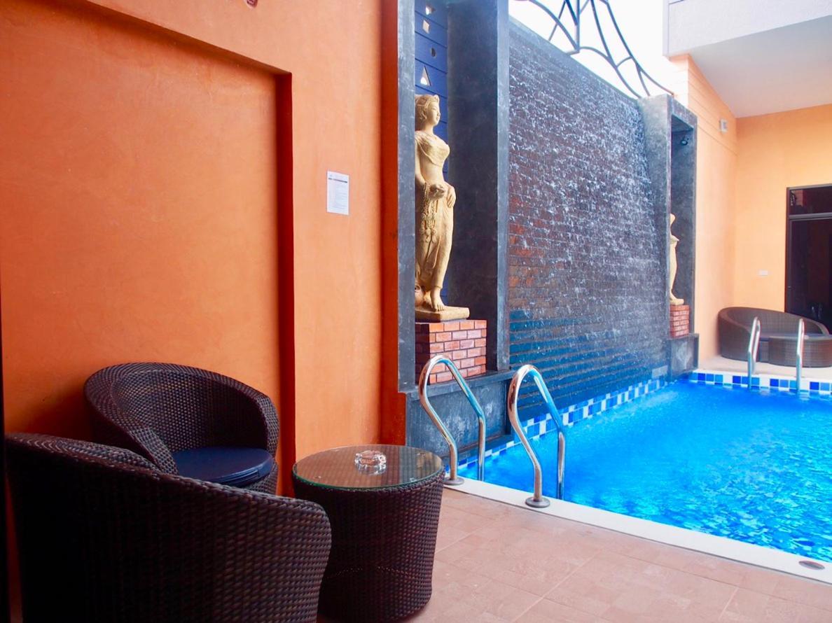 Отель Baan Noppadol Hua Hin Loft Экстерьер фото
