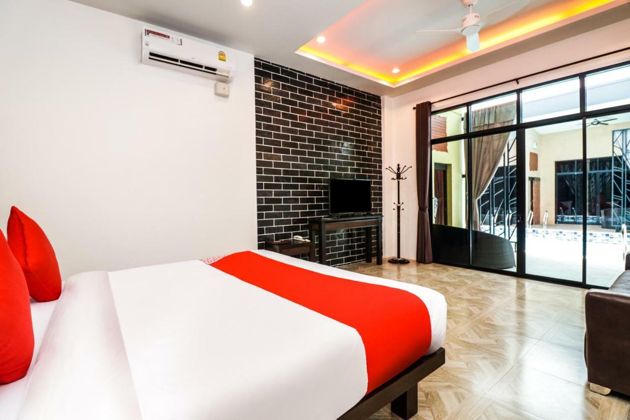 Отель Baan Noppadol Hua Hin Loft Экстерьер фото