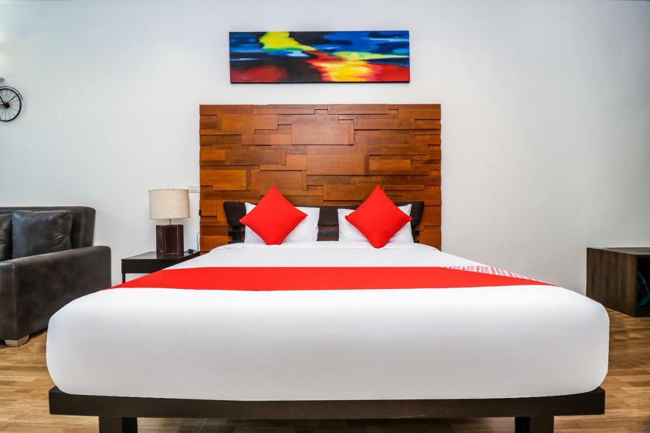 Отель Baan Noppadol Hua Hin Loft Экстерьер фото